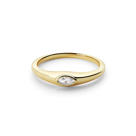 Anillo de plata de ley con personalidad de diamantes retro